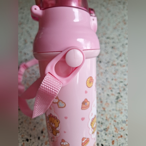 Hello Kitty Plastic Water Bottle with Strap 16.23oz - Picture 7 of 11